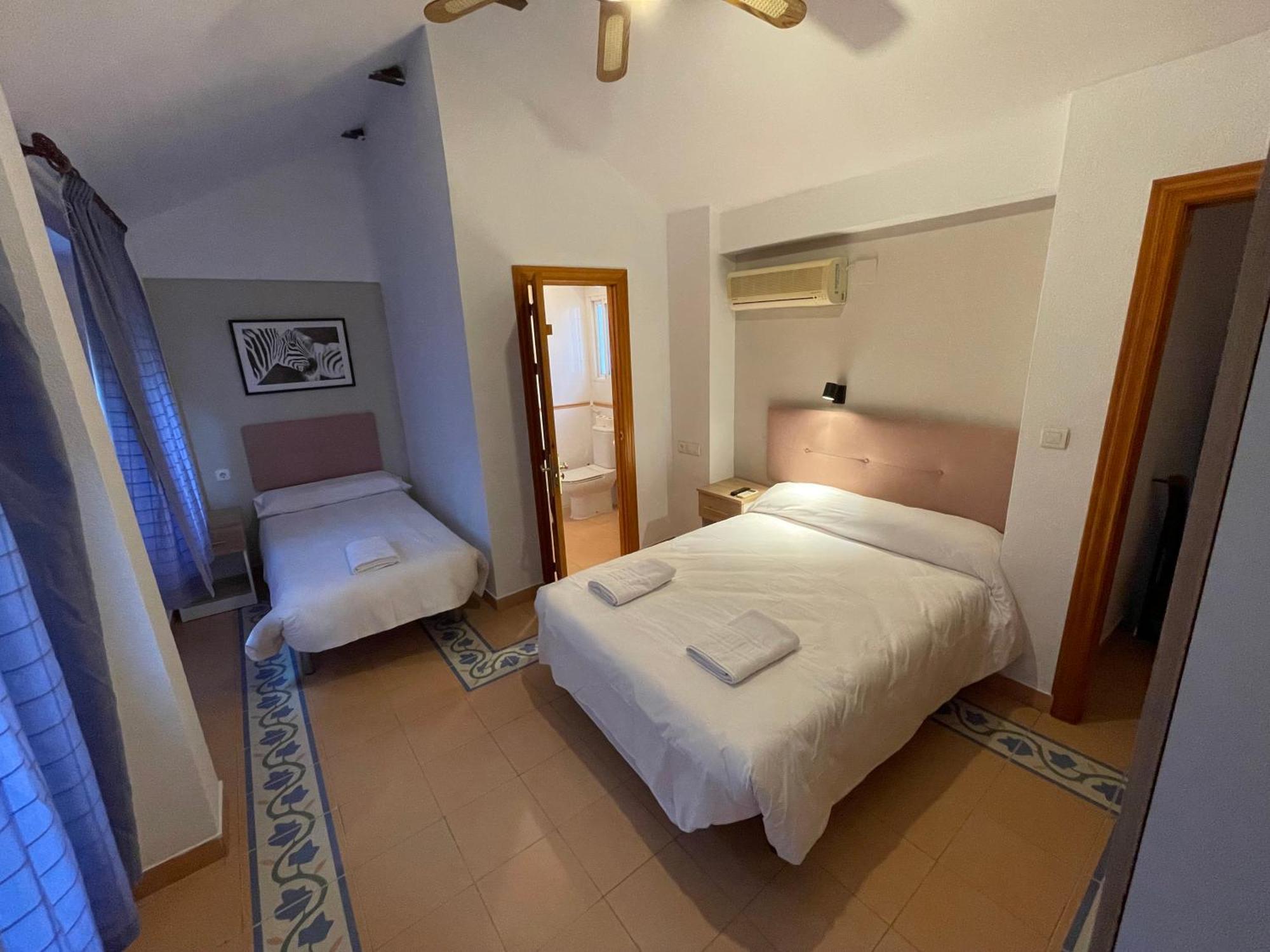 Suenos De Lorca Guest House Granada Ngoại thất bức ảnh